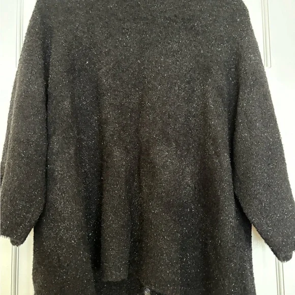 Black and silver soft sweaters jacket. - Picture 7 of 7